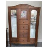 Mirrored Chiffarobe