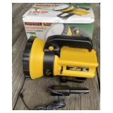Rechargeable 12V Light