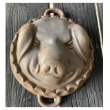 Cast Iron Pig Pan