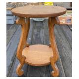 Oak Fern Stand