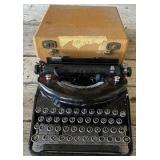 Vintage Underwood Typewriter & Case
