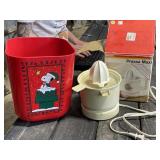 Juicer, Peanuts Waste Can