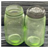 Green Depression Shakers