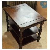 Ethan Allen Old Tavern Pine Lamp Table