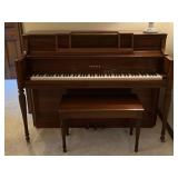 Yamaha Spinet Piano with Bench