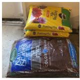 Potting Mix, Top Soil and Mulch