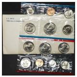 1980 US Double Mint Set in Envelope, With SBAs