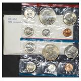 1976 US Double Mint Set in Envelope, With Ikes