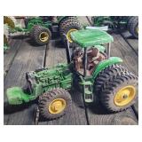 ERTL 1/16 John Deere FWA Cab Tractor Body, Duals