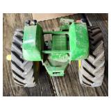 ERTL 1/16 John Deere 4WD Tractor Rear