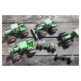 ERTL 1/43 1:36 John Deere 4WD Tractor Parts Group