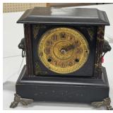 11" Mantle Clock with Key