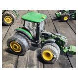 ERTL 1/16 John Deere FWA Cab Tractor w/ Duals