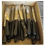 22 - Steak Knives