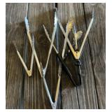 Tongs