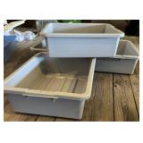 4 - Rubbermaid Plastic Bus Trays