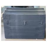 28" Flat Top Painted Trunk