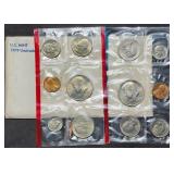 1979 US Double Mint Set in Envelope, With SBAs
