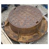 24" Neenah Manhole Covers