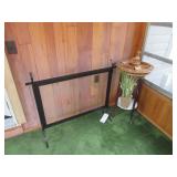Lazy Susan Stand w/ Screen