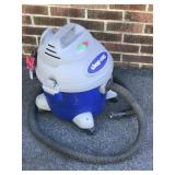 6 Gallon Wet/Dry Shop Vac LIKE NEW!