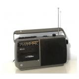 Vintage GE Portable Radio w/Cassette Player