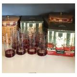 8 Piece Pfaltzgraff  Winter Berry Glass Set