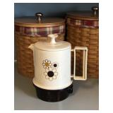 Vintage Regal 5 Cup Daisy Hot Pot