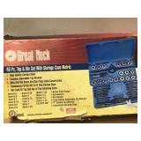 Great Neck Tap & Die Set LIKE NEW! w/Case