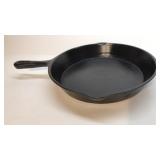 Vintage IRON SKILLET 10in G&S