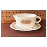 Pyrex Butterfly Gold Gravy Boat Set. 77-B, 77-U