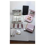 Mary Kay Bag Lot w/ Leather Bag.