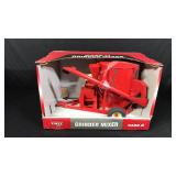 Case IH Grinder Mixer   1/16