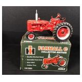 IH Farmall C Collector Edition   1/16