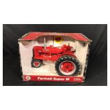 IH McCormick Farmall  Super M   1/16