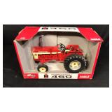 IH 460 Diesel Tractor 1/16