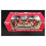 IH Farmall 4 piece  1/64