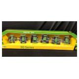 John Deere 30 Series  1/64