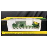 John Deere/Bauer Built DB90  Planter 1/64