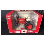 Farmall 1206 Turbo Tractor 1/16