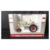 Farmall Cub White Demonstrator 1/16