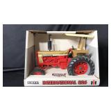 International 826 Tractor 1/16