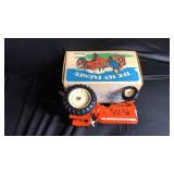 Allis-Chalmers D19 Tractor 1/16