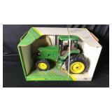 John Deere 7800 Tractor with MFWD & Duals 1/16