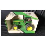 John Deere 4960 MFWD Tractor 1/16