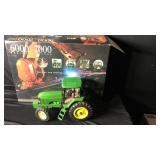 John Deere 7800 Demonstrator Tractor 1/16