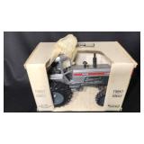White Farm 2-135 Field Boss Tractor