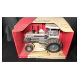 White 160 Tractor 1/16