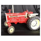 1960s Model Original Farmall 1206 Turbo, 1/16