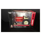 Farmall 1206 Tractor 1/16
